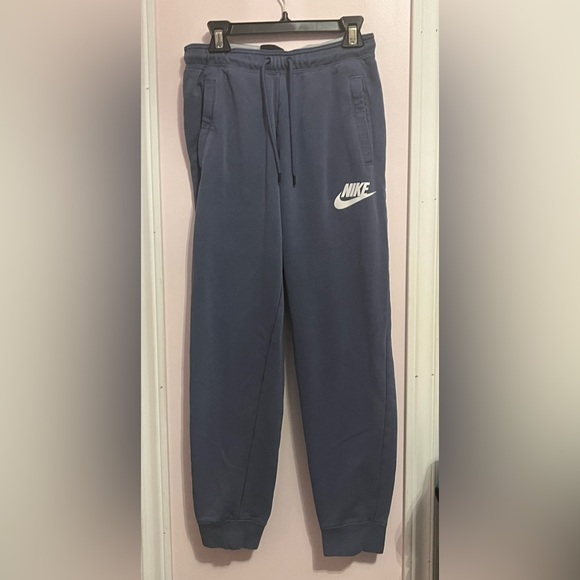 Nike Pants - Nike joggers
